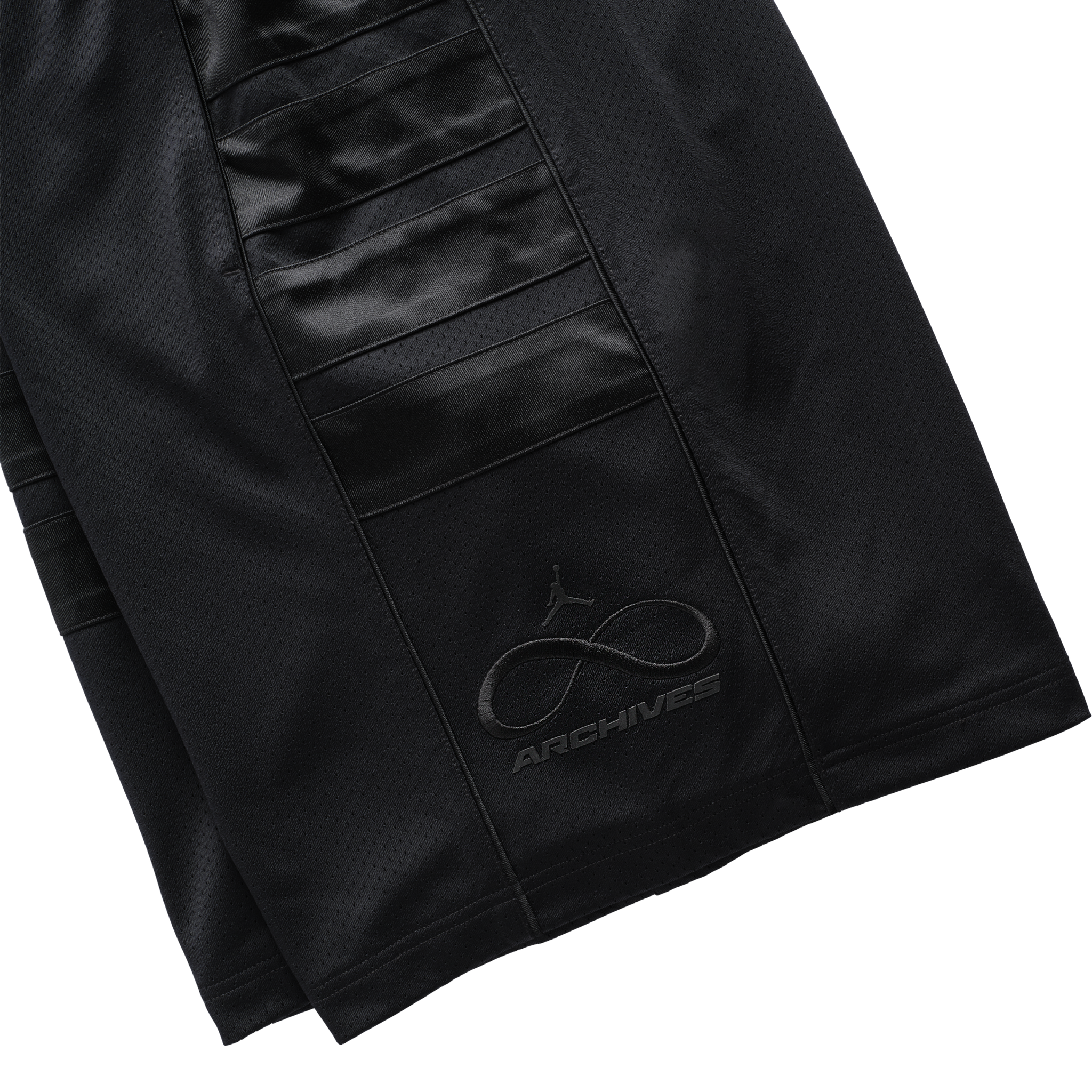 IA X JORDAN CAT SCRATCH SHORTS